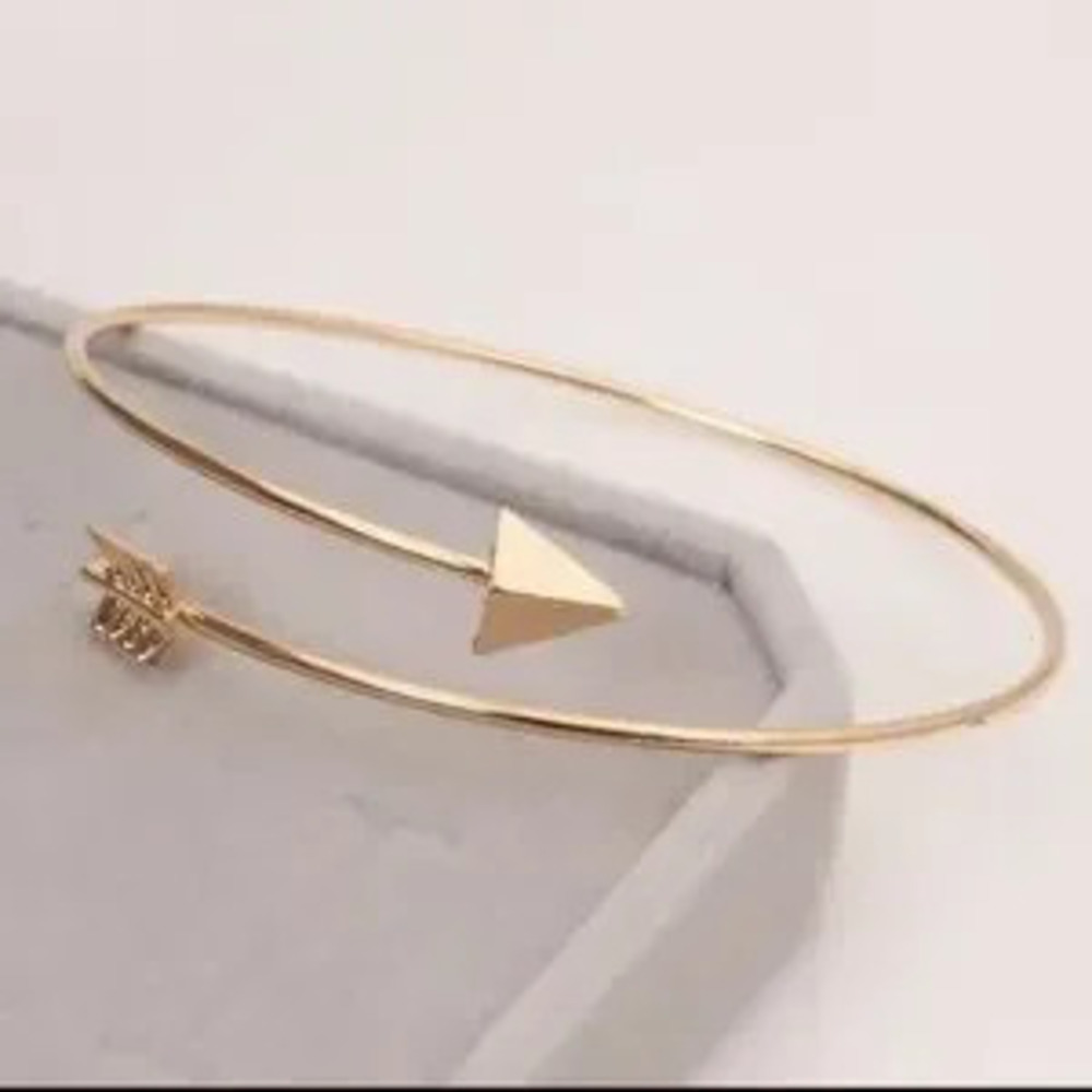 Gold Arrow Bracelet